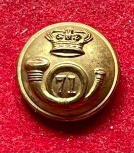 71st Highland Light Infantry 19 mm gilt button 1855-1881.