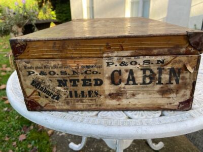 LINLITHGOW, Marquess of Linlithgow. A travelling case used by the former Viceroy LINLITHGOW, Marquess of Linlithgow. A travelling case used by the former Viceroy