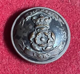 6th West York Militia, officer's silver plated 25mm button. c 1866-81 6th West York Militia, officer's silver plated 25mm button. c 1866-81