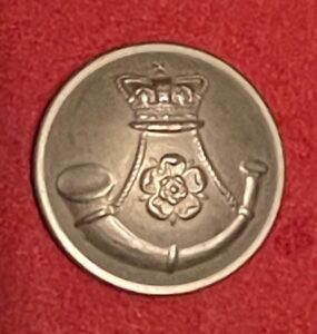 3rd West York (Light Infantry) Militia white metal 25mm tunic button post 1855