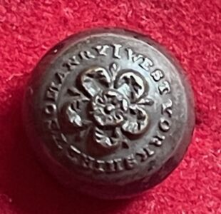 1st West Yorkshire, small, domed, silvdr plated 14mm officer's button