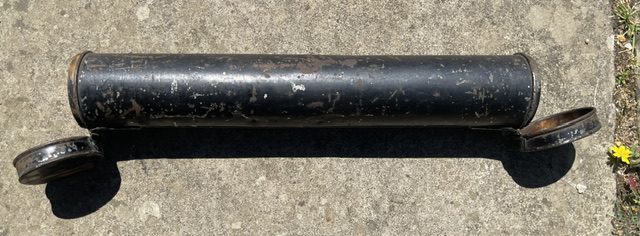 Military officer's plume tin for use with a cocked hat