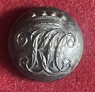 Baron's unidentifed 25mm livery button with monogram KTC Baron's unidentifed 25mm livery button with monogram KTC