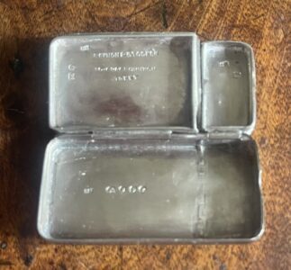 An early Victorian silver vesta case, London 1850 An early Victorian silver vesta case, London 1850